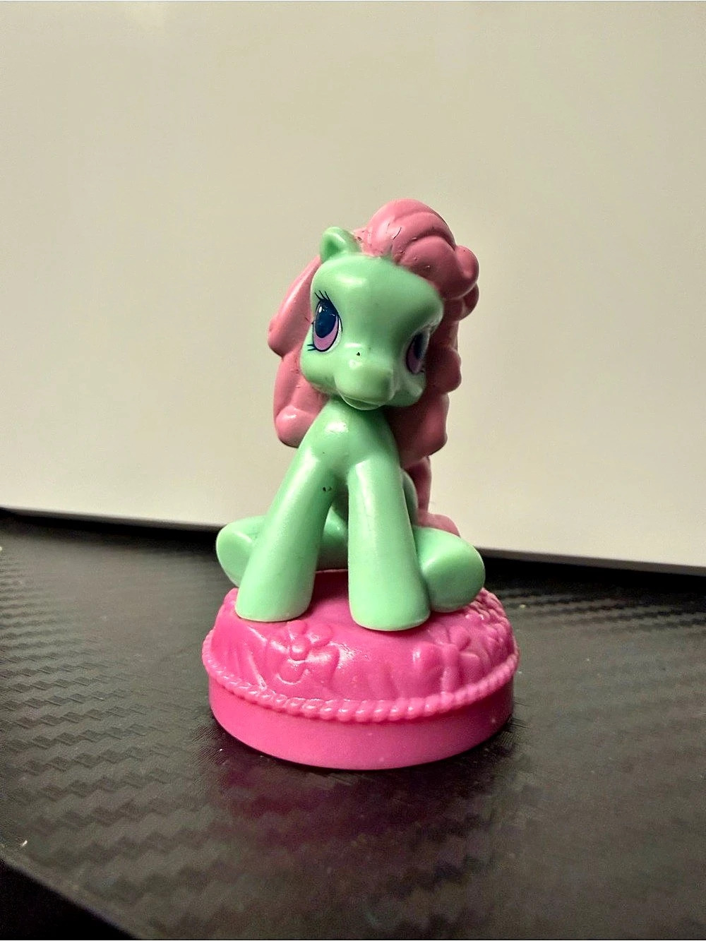 Hasbro My Little Pony G3 Minty McDonald's Happy Meal Toy G3 Minty Happy Meal Toy